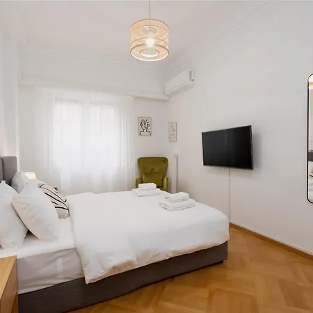 Metroscape Retreat Nearby Metro Station Apartment Athens Exterior photo