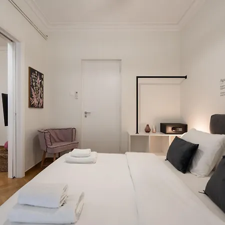 Metroscape Retreat Nearby Metro Station Apartment Athens Exterior photo