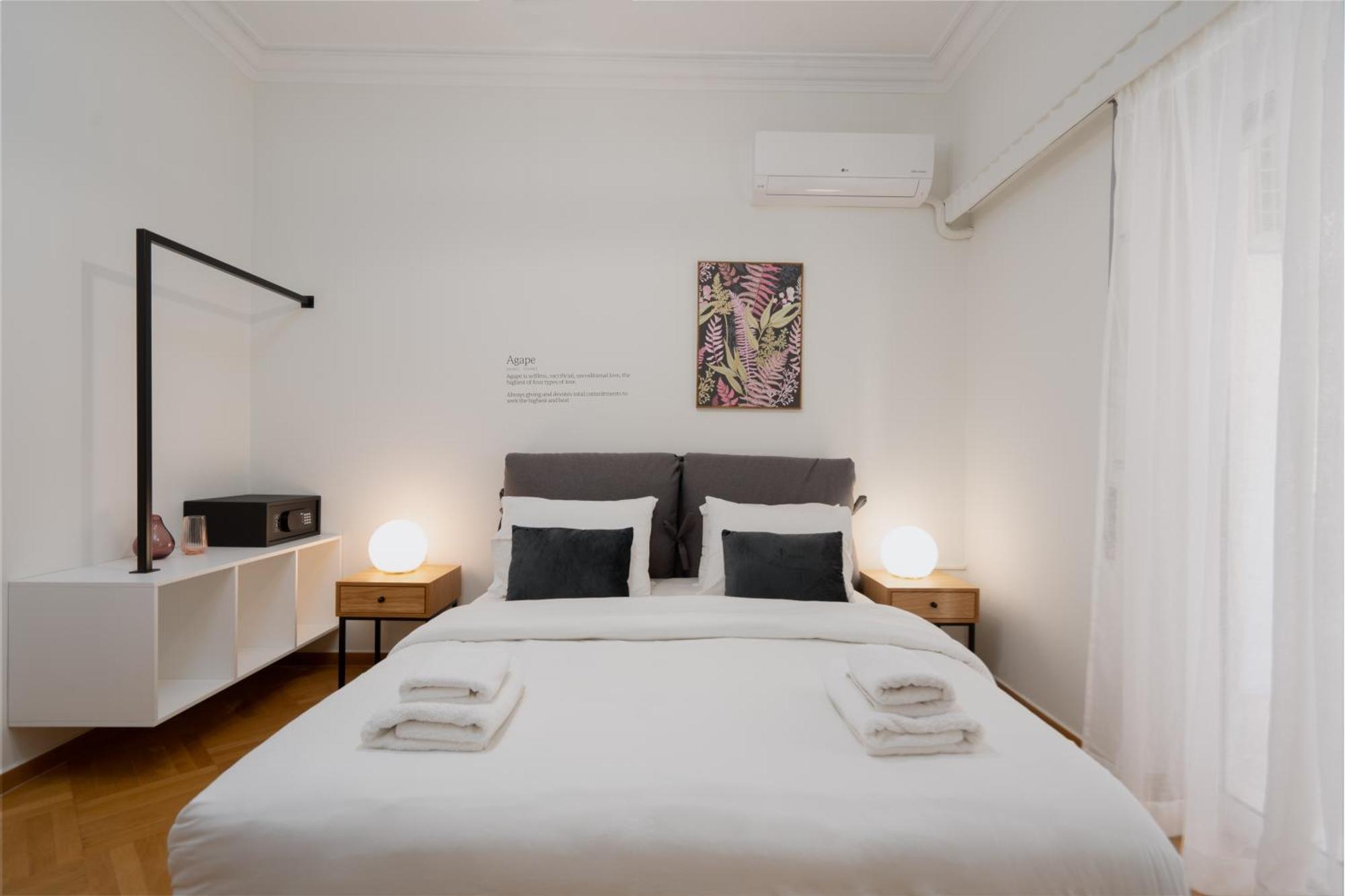 Metroscape Retreat Nearby Metro Station Apartment *